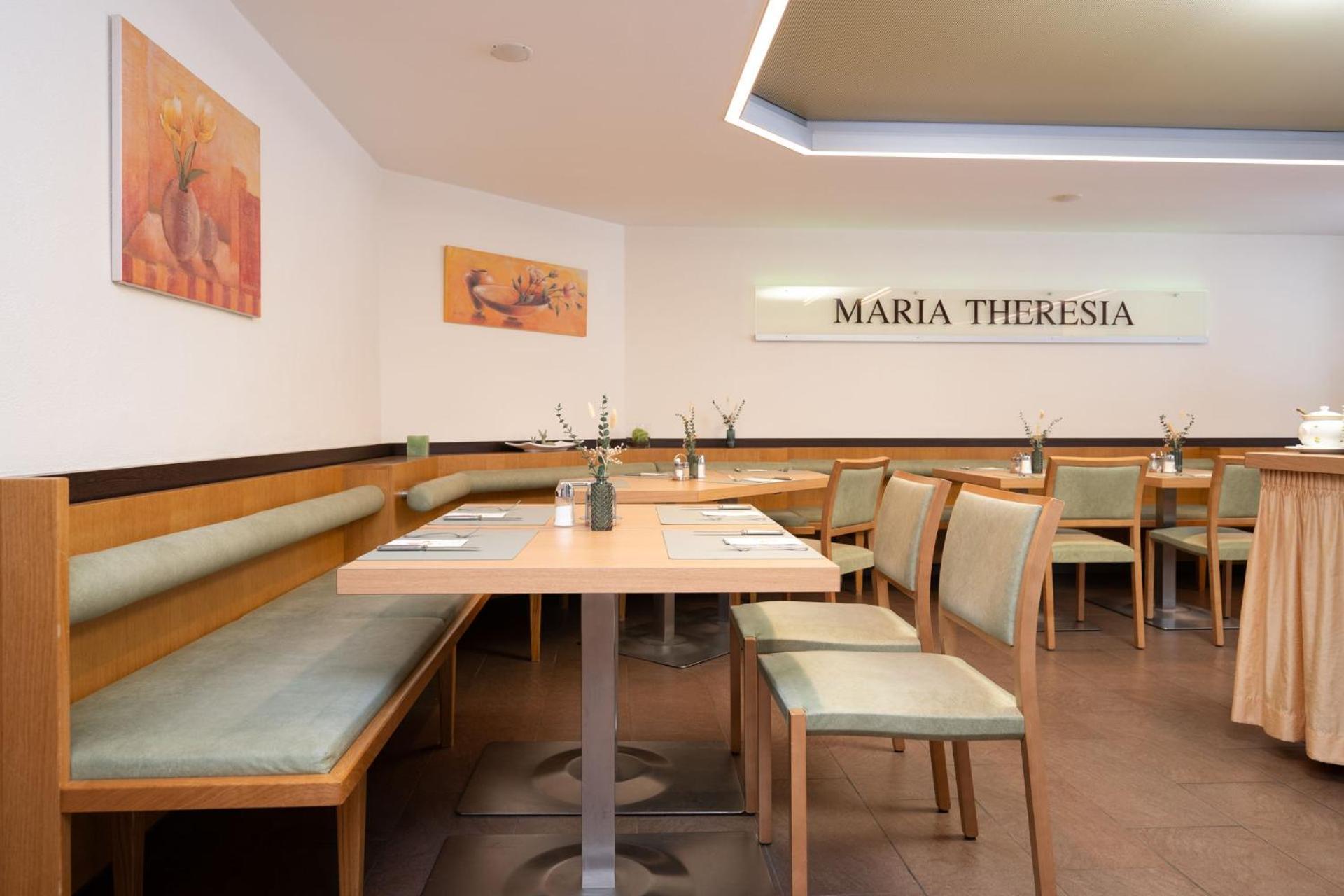 Hotel Garni Maria Theresia Sölden Exteriör bild