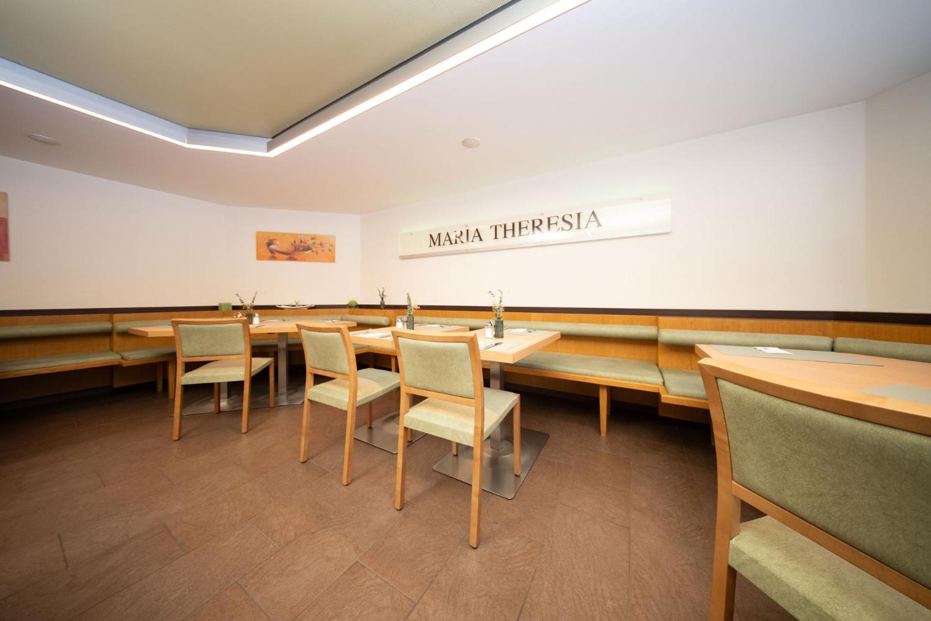 Hotel Garni Maria Theresia Sölden Exteriör bild